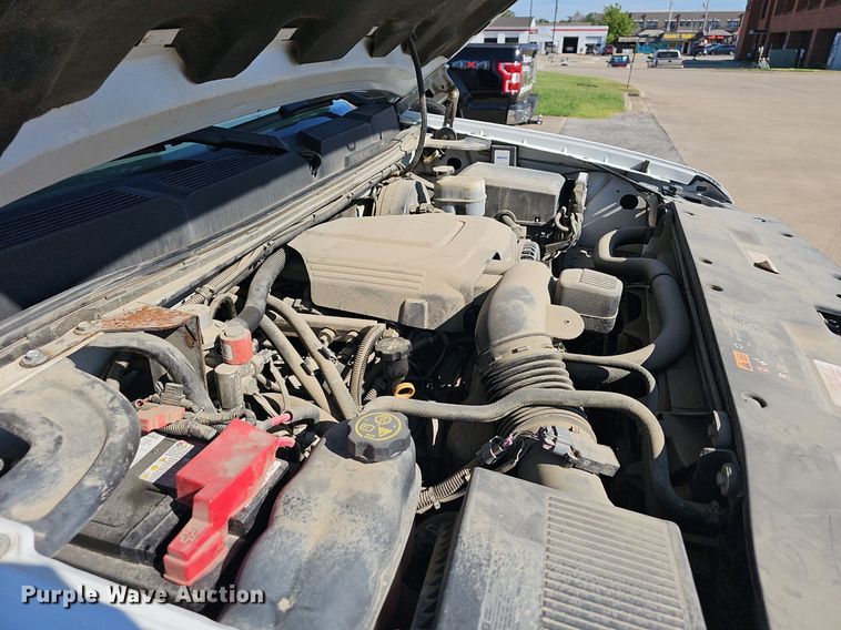 image for item LE9739 2012 Chevrolet Silverado 1500  Crew Cab pickup truck