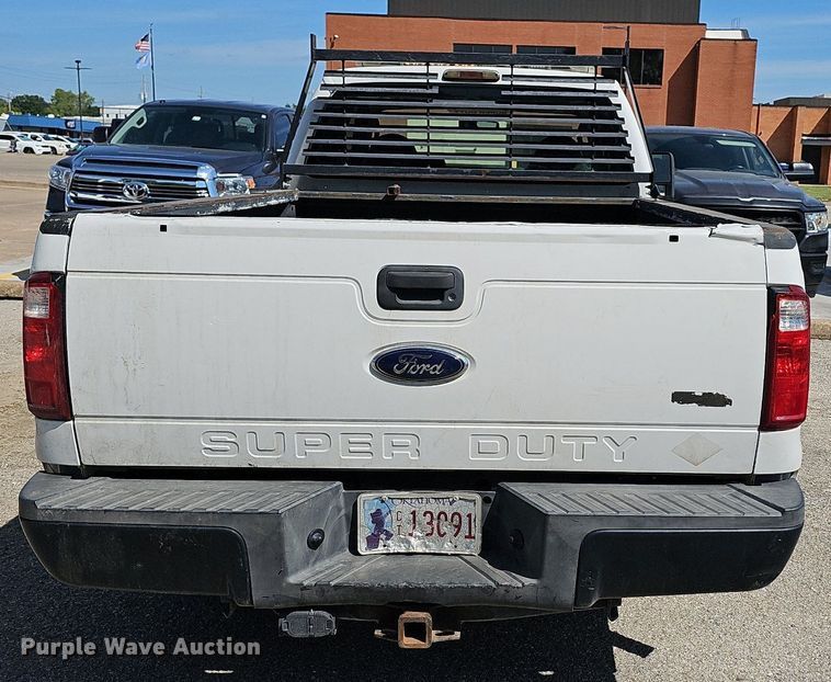 image for item LE9742 2009 Ford F250 Super Duty  SuperCab pickup truck