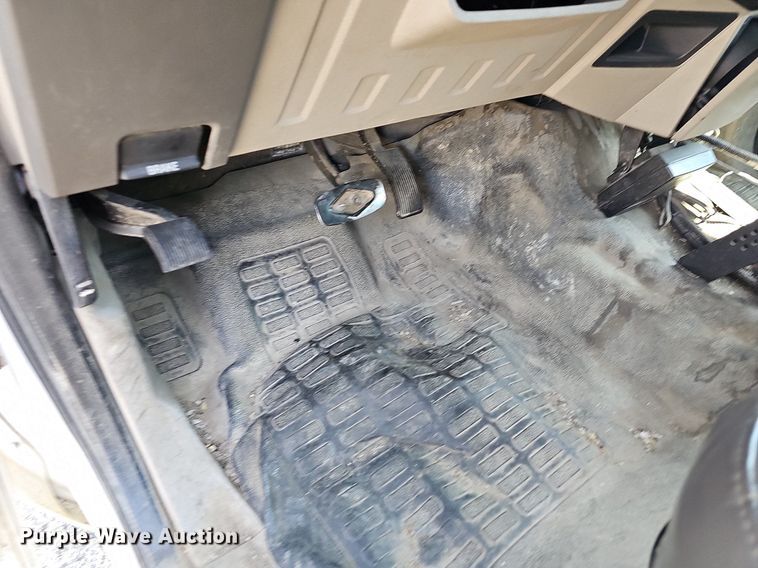 image for item LE9742 2009 Ford F250 Super Duty  SuperCab pickup truck