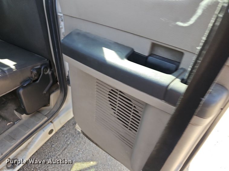 image for item LE9742 2009 Ford F250 Super Duty  SuperCab pickup truck