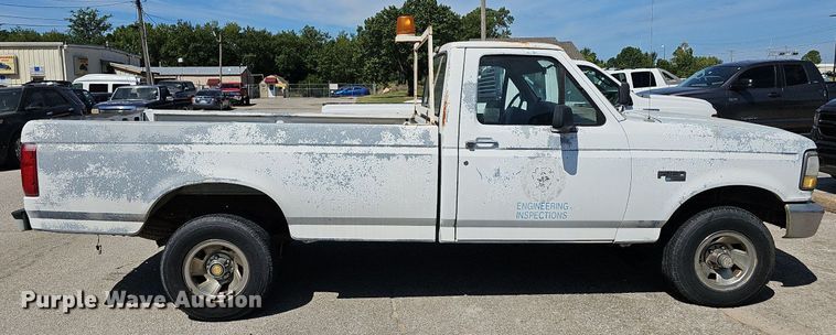 image for item LE9743 1993 Ford F150  pickup truck