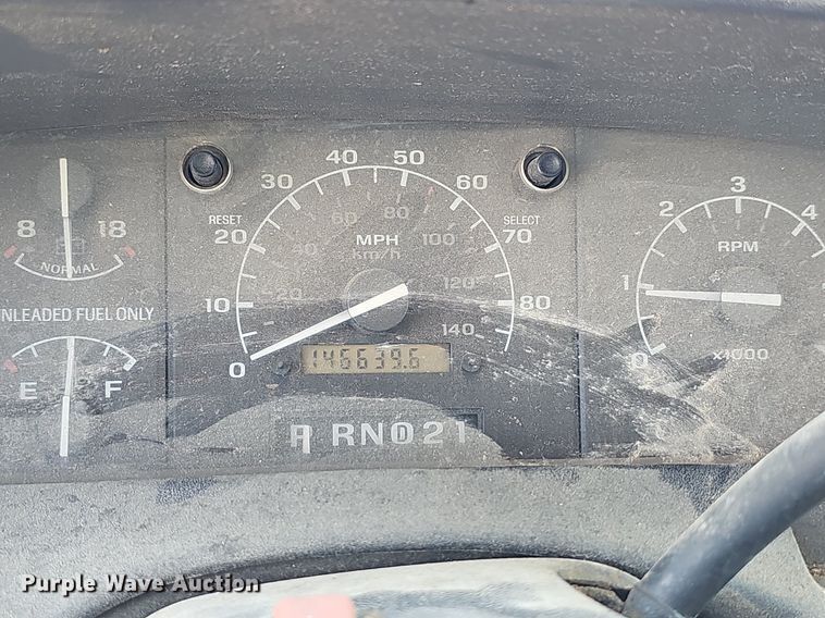 image for item LE9743 1993 Ford F150  pickup truck