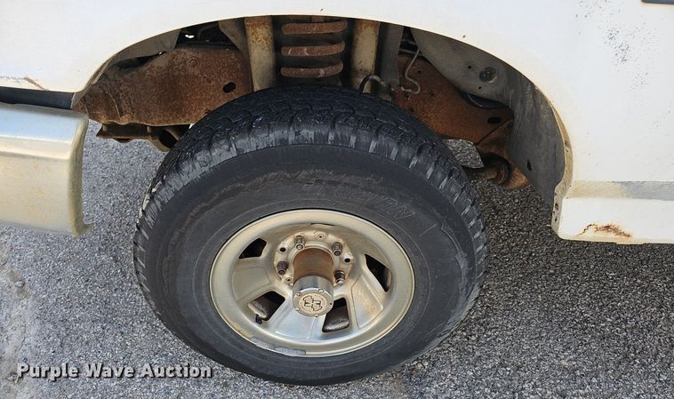 image for item LE9743 1993 Ford F150  pickup truck