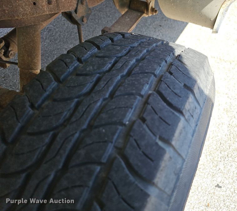 image for item LE9743 1993 Ford F150  pickup truck