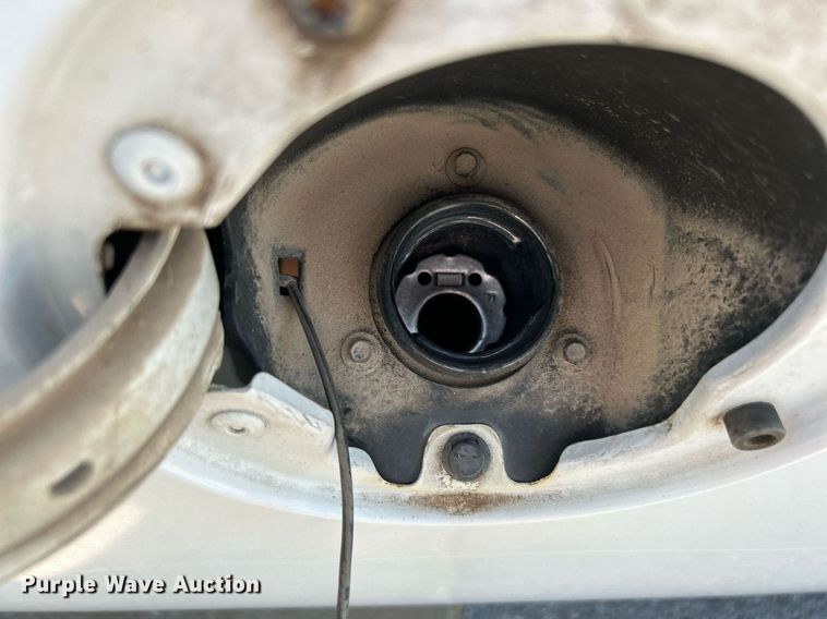 image for item LE9744 2008 Chevrolet Silverado 2500HD  Crew Cab pickup truck