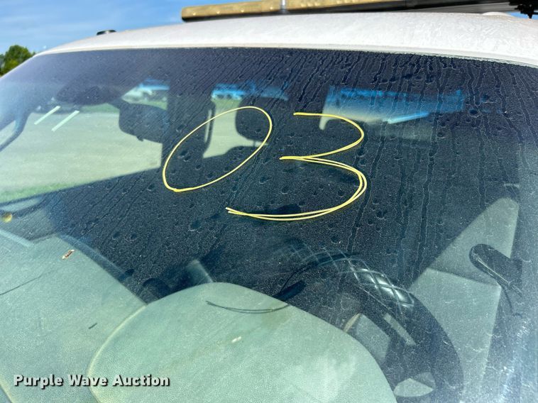 image for item LE9744 2008 Chevrolet Silverado 2500HD  Crew Cab pickup truck