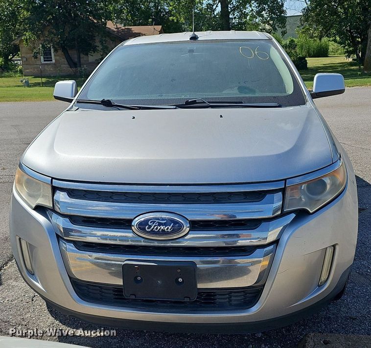 image for item LE9745 2011 Ford Edge  SUV