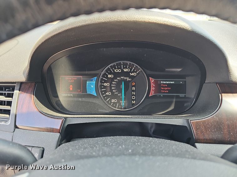 image for item LE9745 2011 Ford Edge  SUV