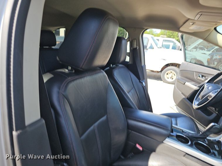 image for item LE9745 2011 Ford Edge  SUV
