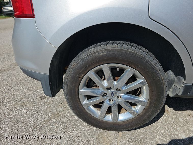 image for item LE9745 2011 Ford Edge  SUV