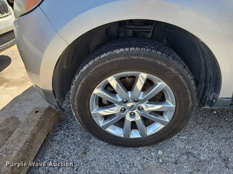 image for item LE9745 2011 Ford Edge  SUV