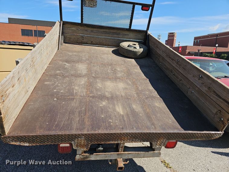 image for item LE9746 1992 Chevrolet C3500  dump flatbed pickup truck