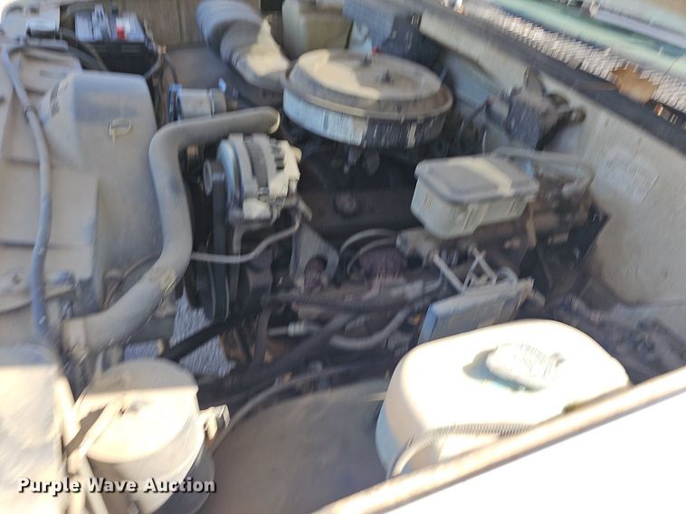 image for item LE9746 1992 Chevrolet C3500  dump flatbed pickup truck