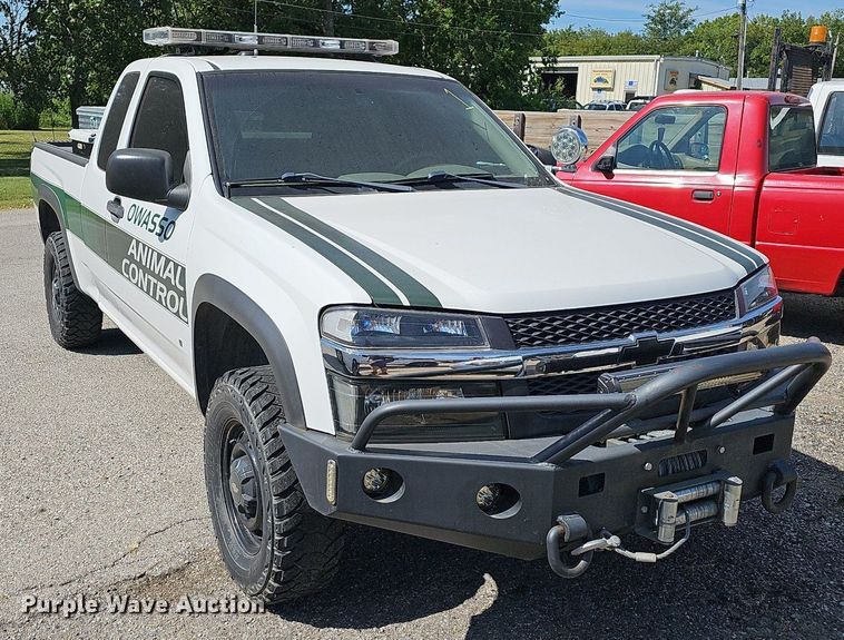 image for item LE9747 2007 Chevrolet Colorado  Ext. Cab pickup truck