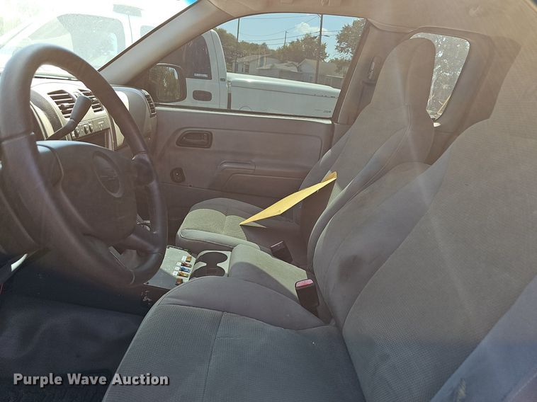 image for item LE9747 2007 Chevrolet Colorado  Ext. Cab pickup truck