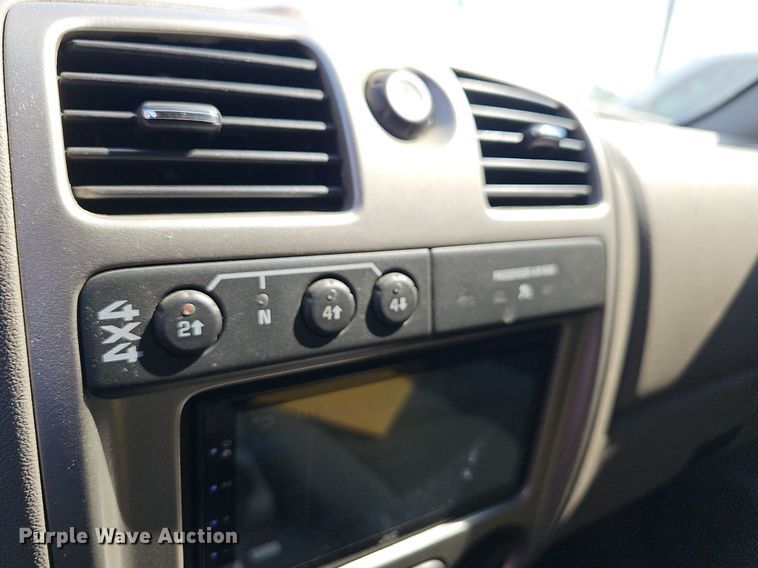 image for item LE9747 2007 Chevrolet Colorado  Ext. Cab pickup truck