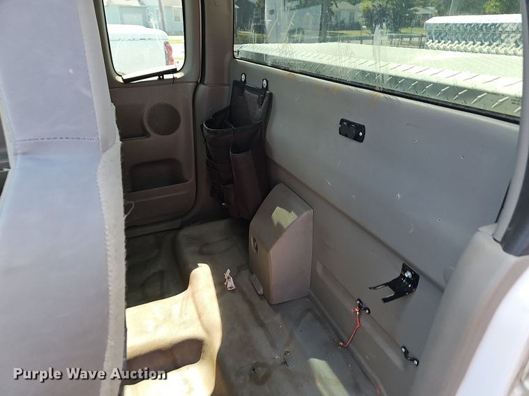 image for item LE9747 2007 Chevrolet Colorado  Ext. Cab pickup truck