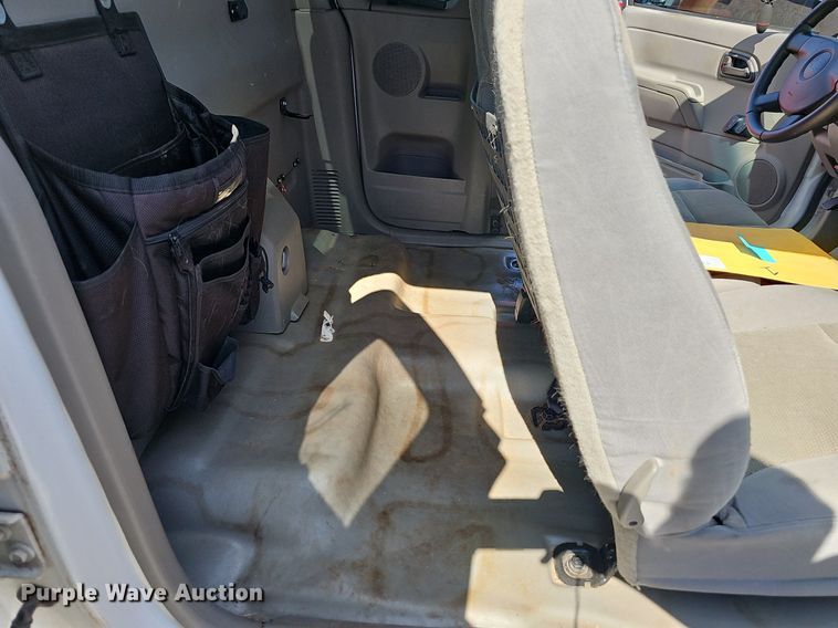 image for item LE9747 2007 Chevrolet Colorado  Ext. Cab pickup truck