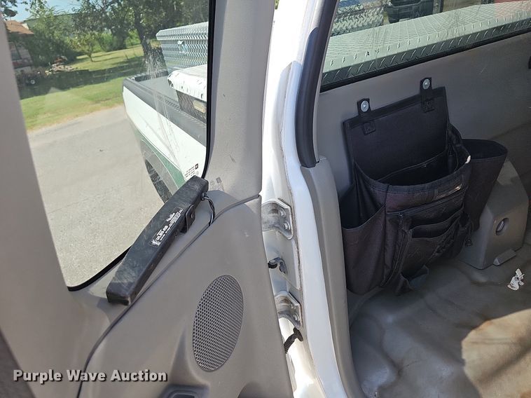 image for item LE9747 2007 Chevrolet Colorado  Ext. Cab pickup truck