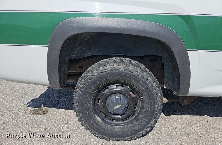 image for item LE9747 2007 Chevrolet Colorado  Ext. Cab pickup truck