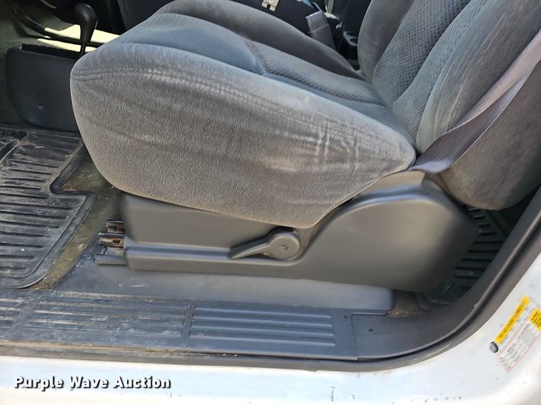 image for item LE9748 2007 Chevrolet Silverado 1500  Crew Cab pickup truck