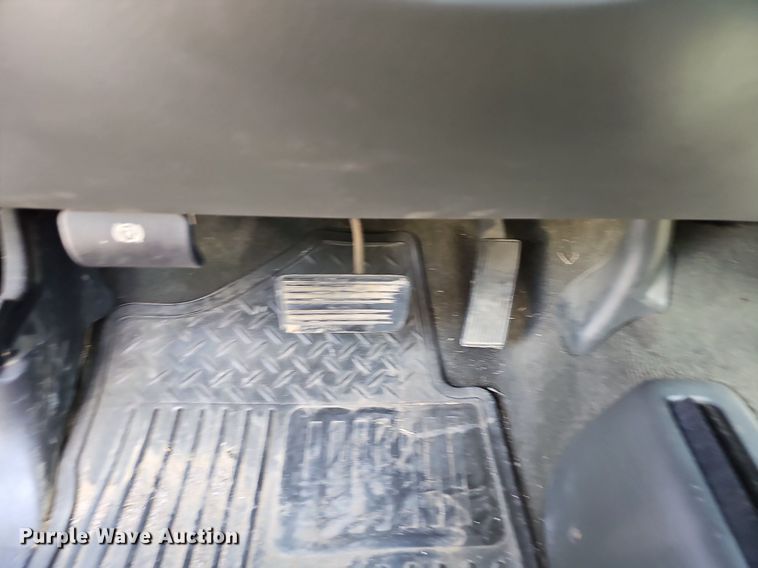 image for item LE9748 2007 Chevrolet Silverado 1500  Crew Cab pickup truck