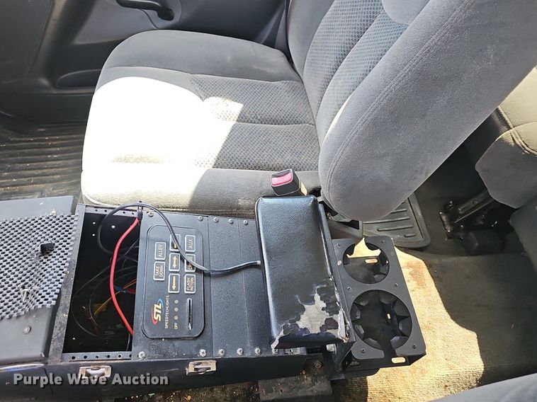 image for item LE9748 2007 Chevrolet Silverado 1500  Crew Cab pickup truck