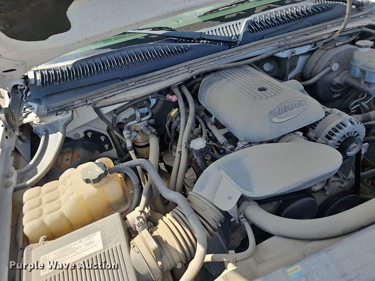 image for item LE9748 2007 Chevrolet Silverado 1500  Crew Cab pickup truck