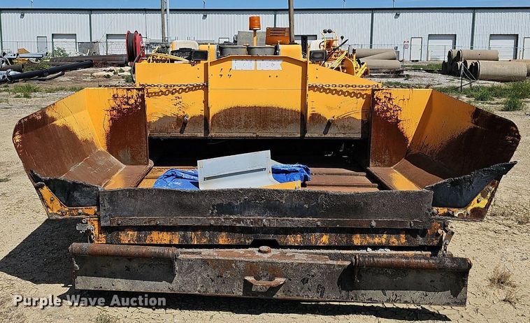 image for item LE9750 LeeBoy L8500T  paver