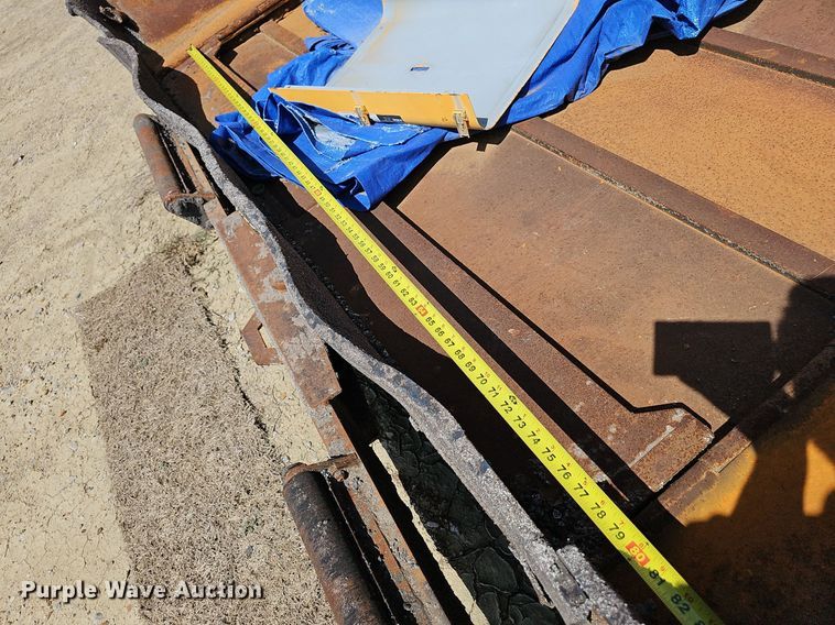 image for item LE9750 LeeBoy L8500T  paver