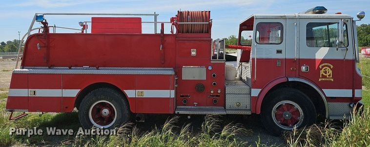 image for item LE9751 1982 Mack MC686F  pumper fire truck