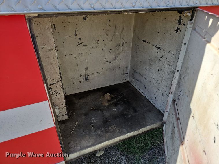 image for item LE9751 1982 Mack MC686F  pumper fire truck