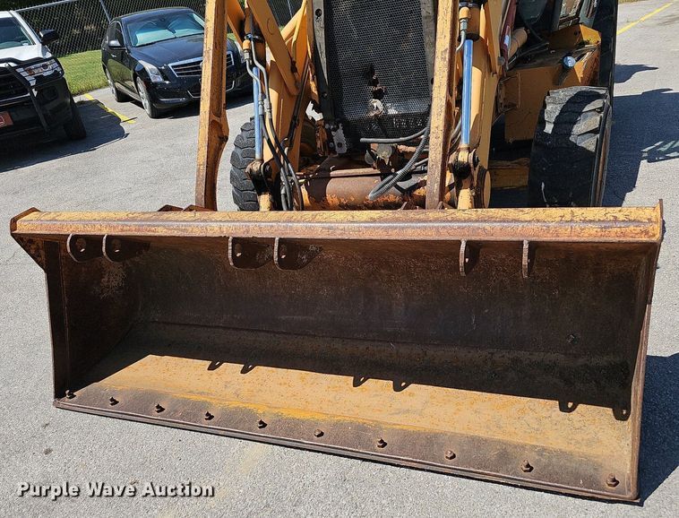 image for item LE9755 2002 Case 580M  backhoe