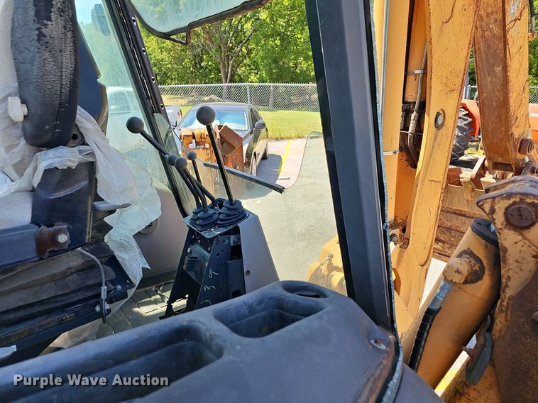 image for item LE9755 2002 Case 580M  backhoe