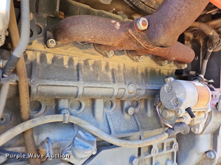 image for item LE9756 Kubota M4900  tractor