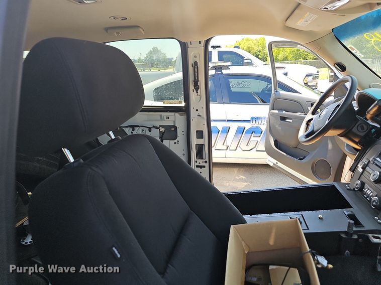 image for item LE9757 2013 Chevrolet Tahoe Police  SUV