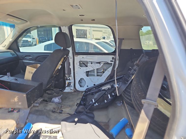 image for item LE9757 2013 Chevrolet Tahoe Police  SUV