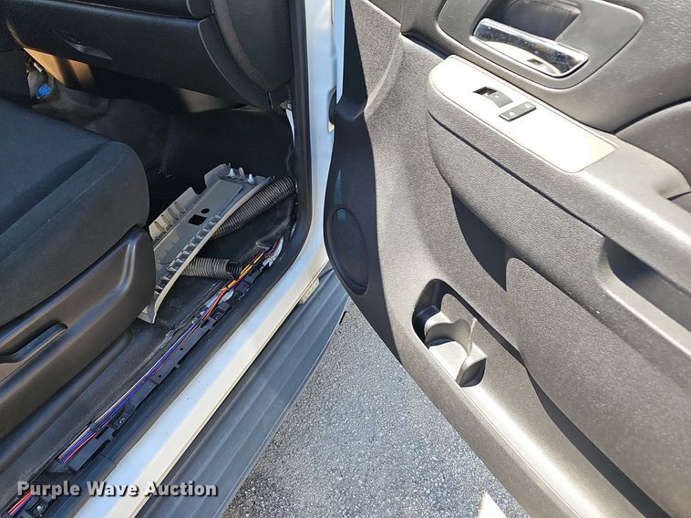 image for item LE9757 2013 Chevrolet Tahoe Police  SUV