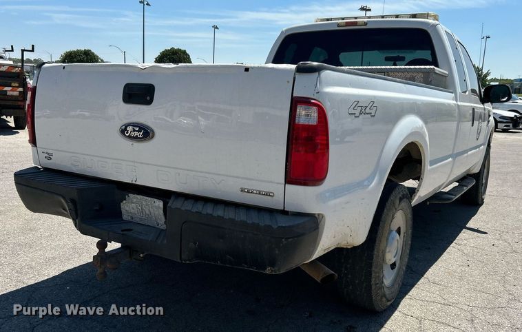 image for item LE9758 2008 Ford F250 Super Duty  SuperCab pickup truck