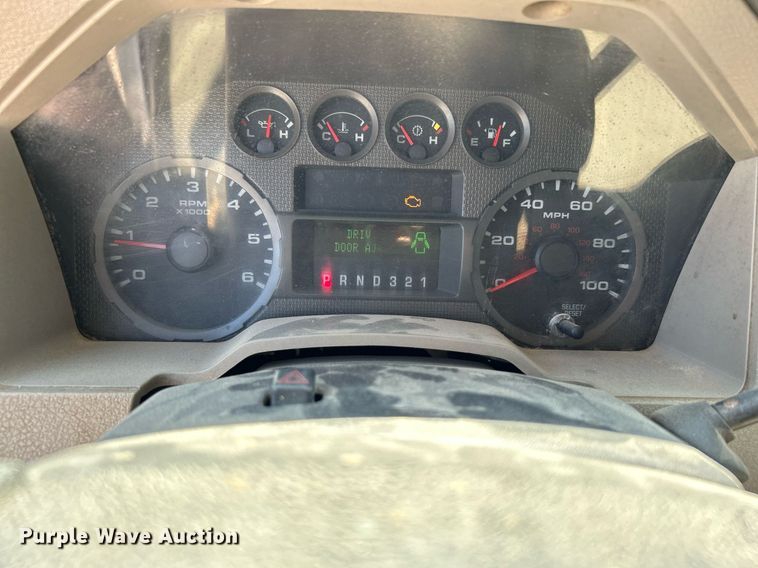 image for item LE9758 2008 Ford F250 Super Duty  SuperCab pickup truck