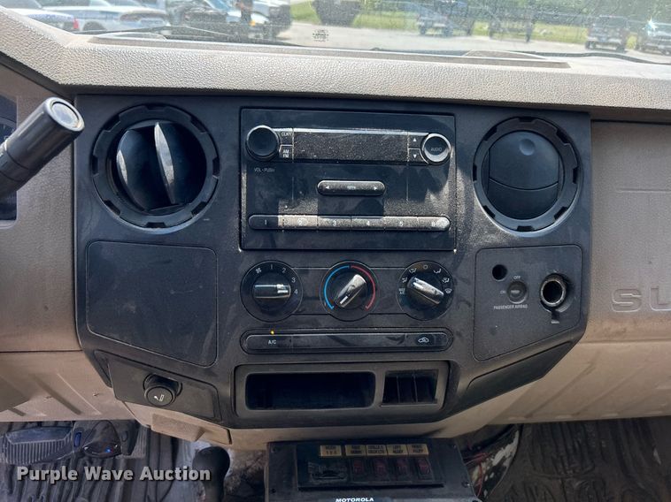 image for item LE9758 2008 Ford F250 Super Duty  SuperCab pickup truck