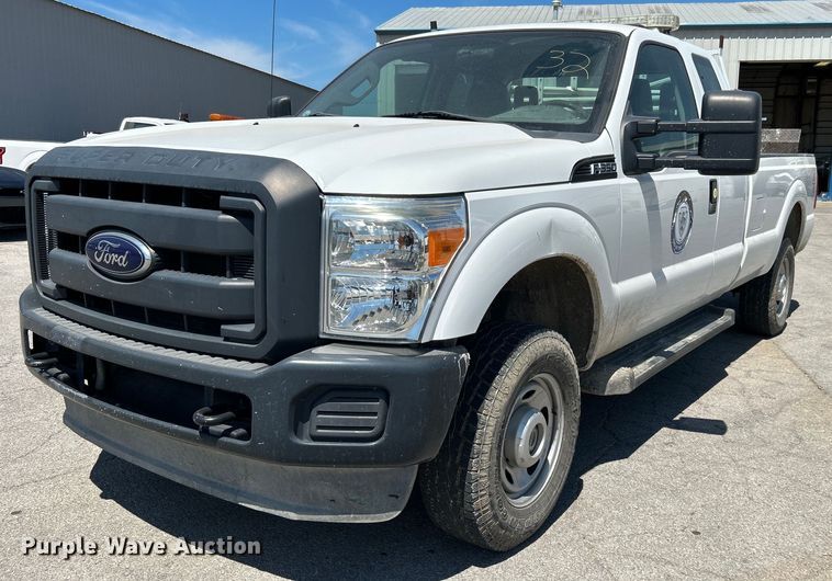 image for item LE9759 2012 Ford F350 Super Duty  SuperCab pickup truck