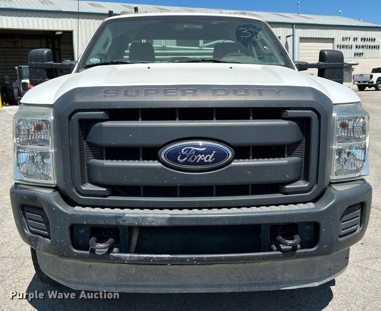 image for item LE9759 2012 Ford F350 Super Duty  SuperCab pickup truck