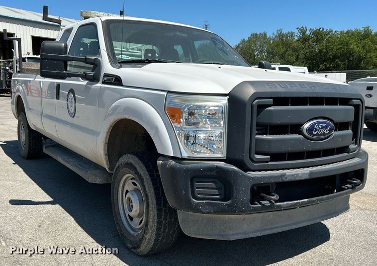 image for item LE9759 2012 Ford F350 Super Duty  SuperCab pickup truck