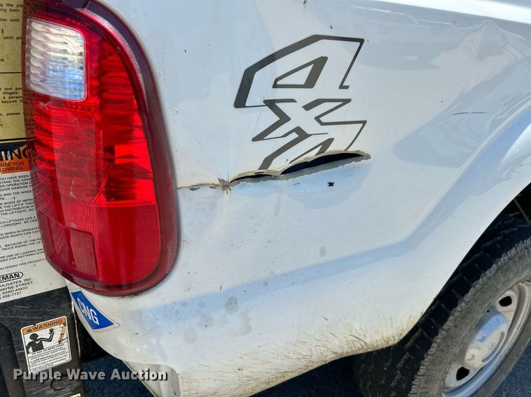 image for item LE9759 2012 Ford F350 Super Duty  SuperCab pickup truck