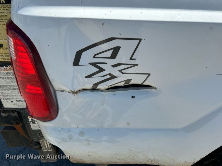 image for item LE9759 2012 Ford F350 Super Duty  SuperCab pickup truck