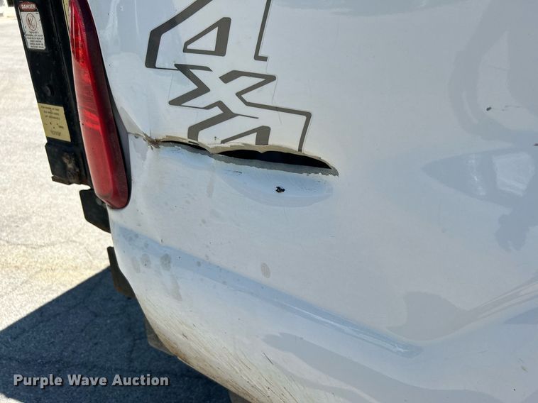 image for item LE9759 2012 Ford F350 Super Duty  SuperCab pickup truck