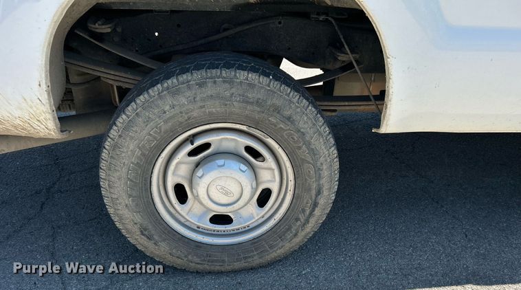 image for item LE9759 2012 Ford F350 Super Duty  SuperCab pickup truck