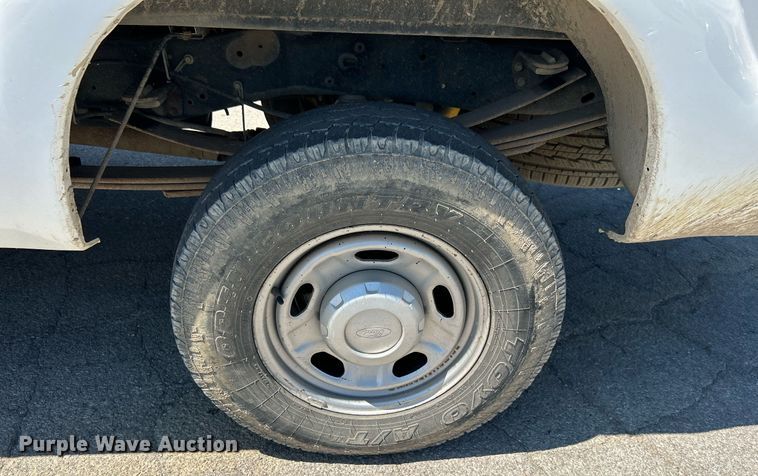 image for item LE9759 2012 Ford F350 Super Duty  SuperCab pickup truck