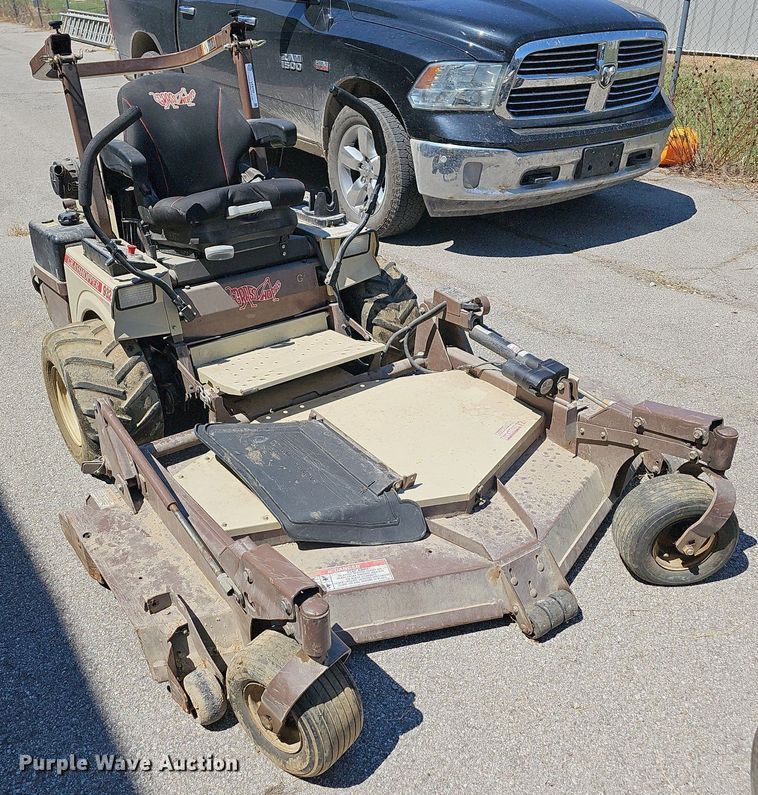 image for item LE9763 Grasshopper 932  ZTR lawn mower